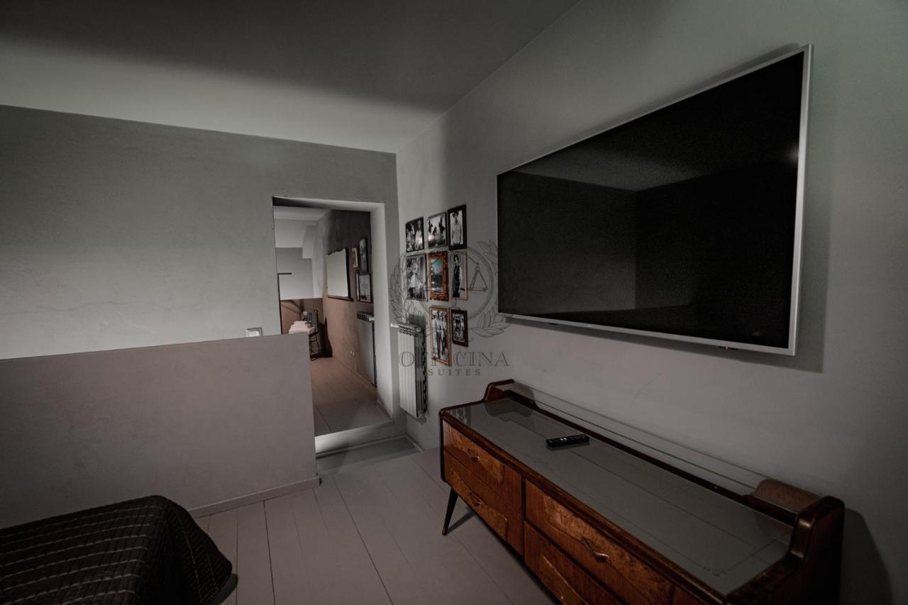 Officina Suites - Apartment , Navigli, Bocconi, Movida, Porta Ticinese Милан Экстерьер фото